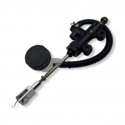 Pompka tylnego hamulca + zbiornik YCF