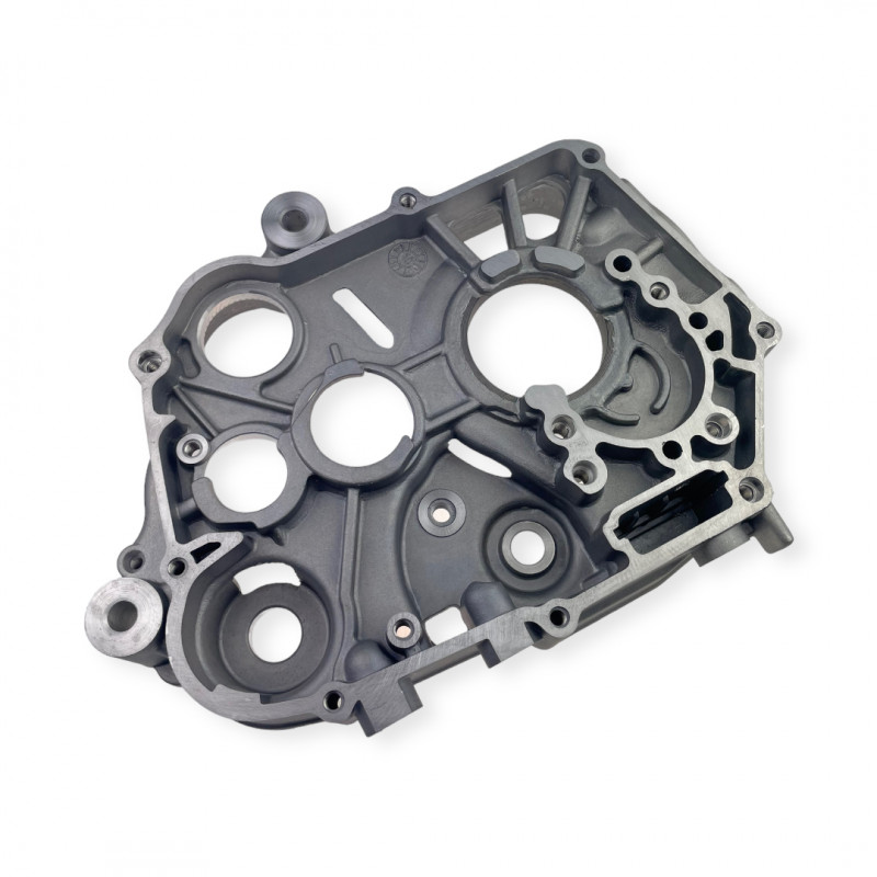 Karter silnika prawy 125 Kayo